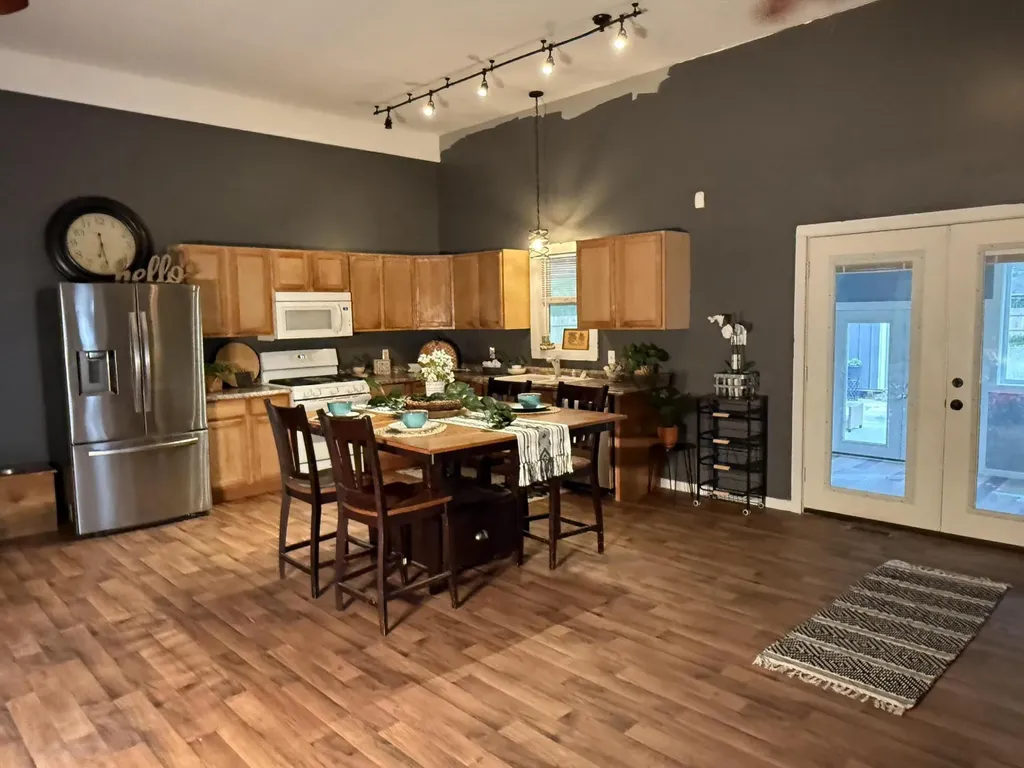 1581 Lone Pine Drive Peacock Township MI 49304