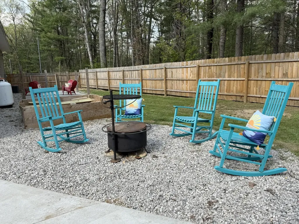 1581 Lone Pine Drive Peacock Township MI 49304