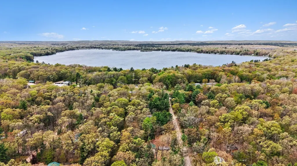 1581 Lone Pine Drive Peacock Township MI 49304