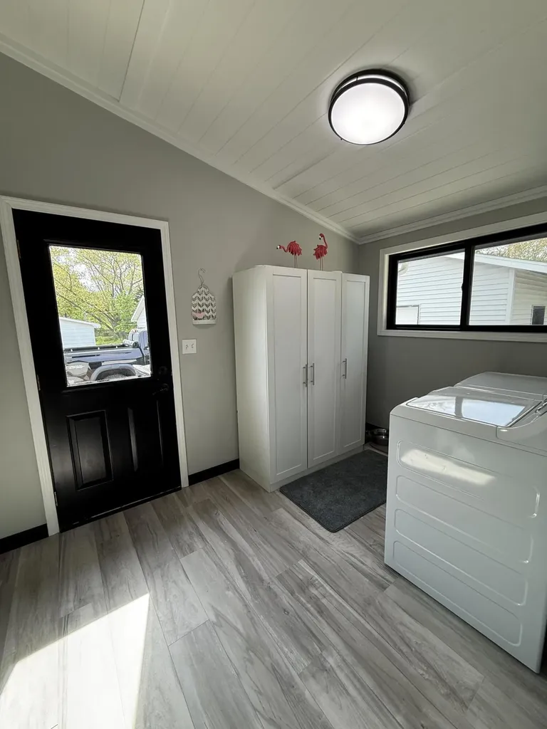 906 Mitchell Street Ludington City MI 49431