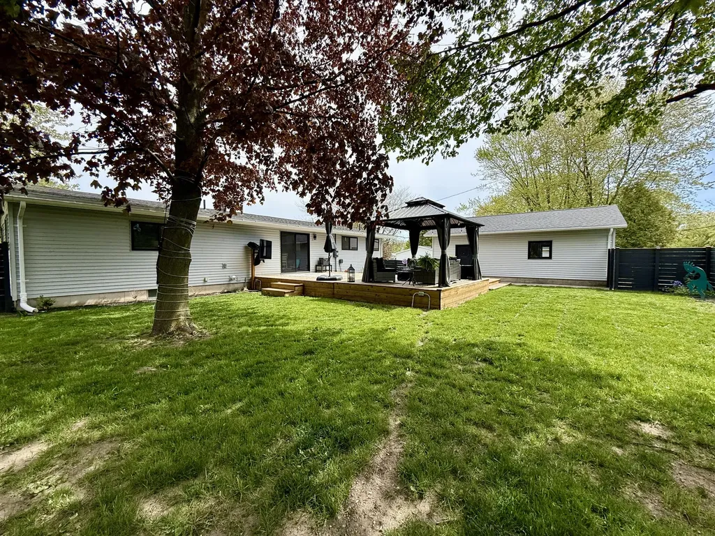 906 Mitchell Street Ludington City MI 49431