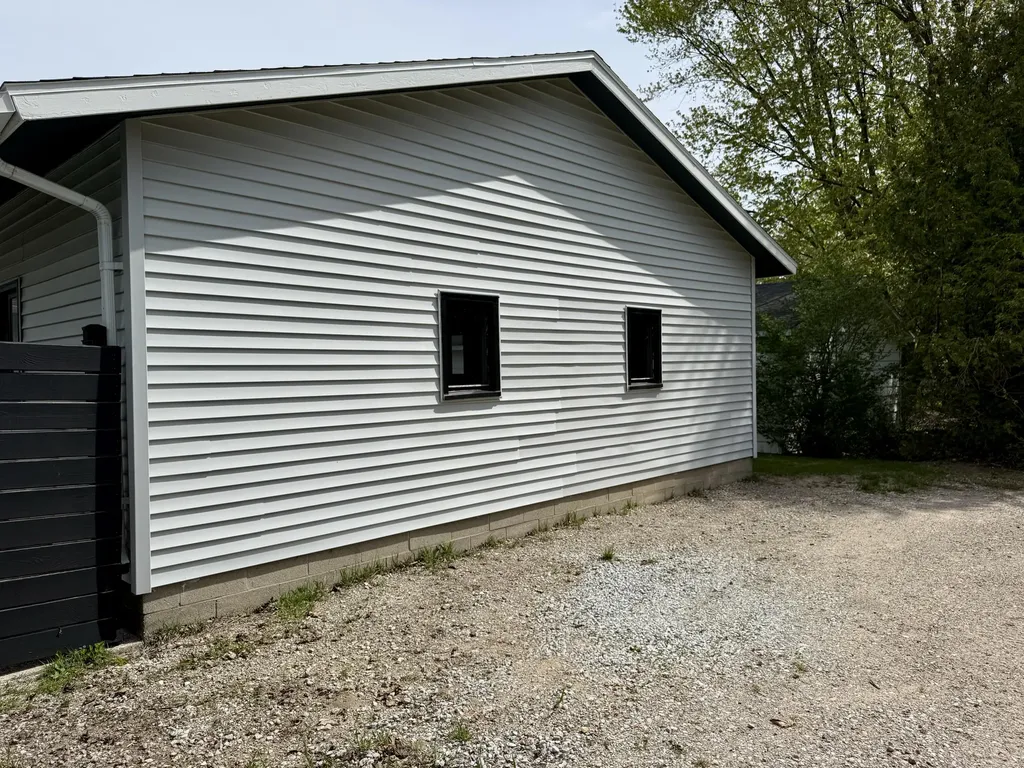 906 Mitchell Street Ludington City MI 49431