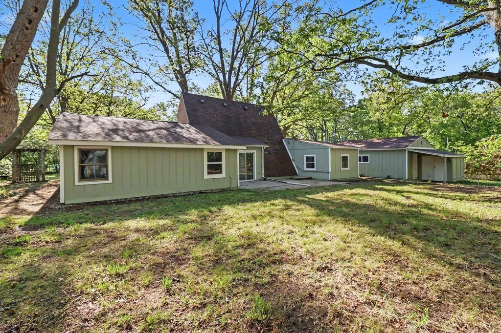 6695 Sherman Sherman Township MI 49410