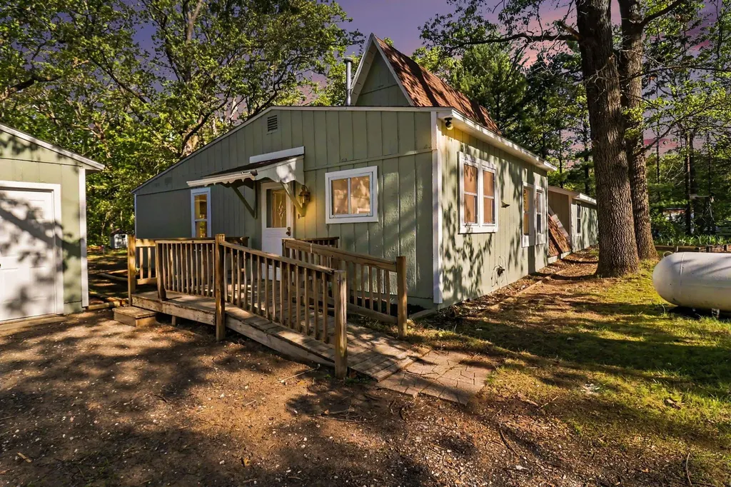 6695 Sherman Sherman Township MI 49410