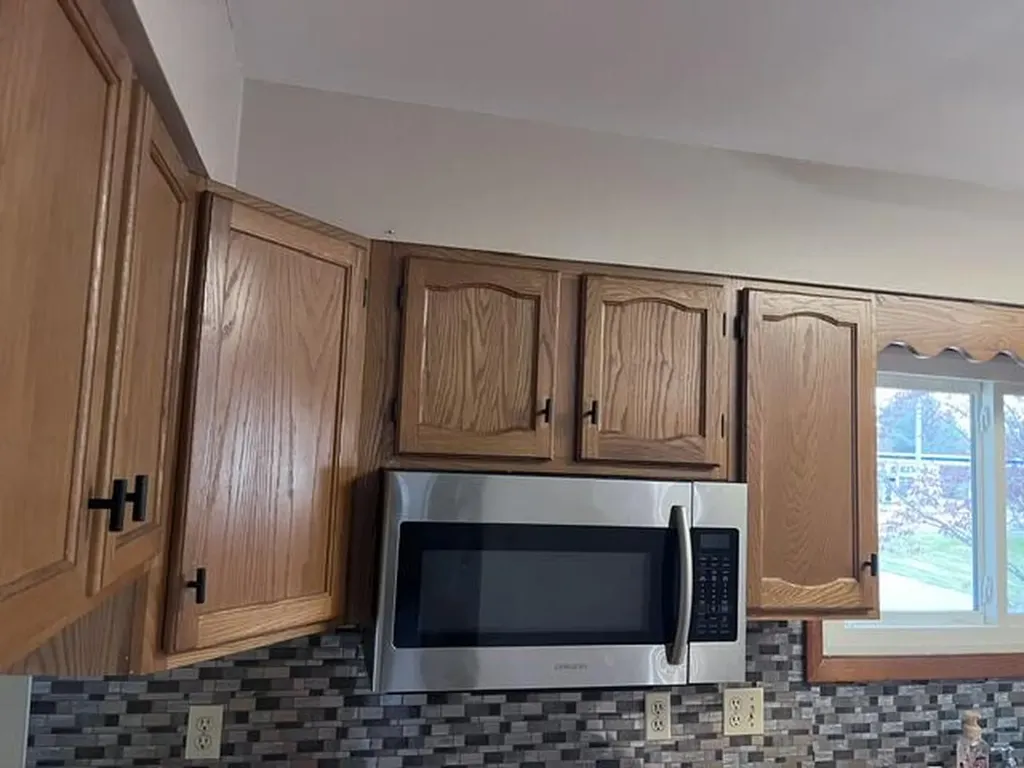 1056 E Parkdale Avenue Manistee Township MI 49660