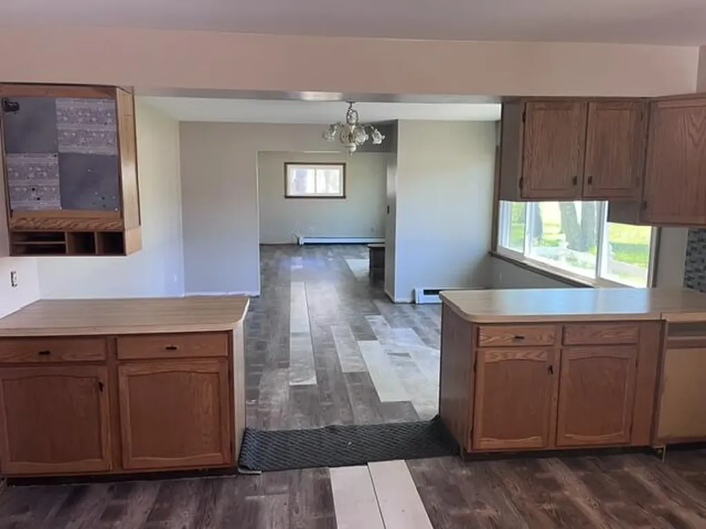 1056 E Parkdale Avenue Manistee Township MI 49660
