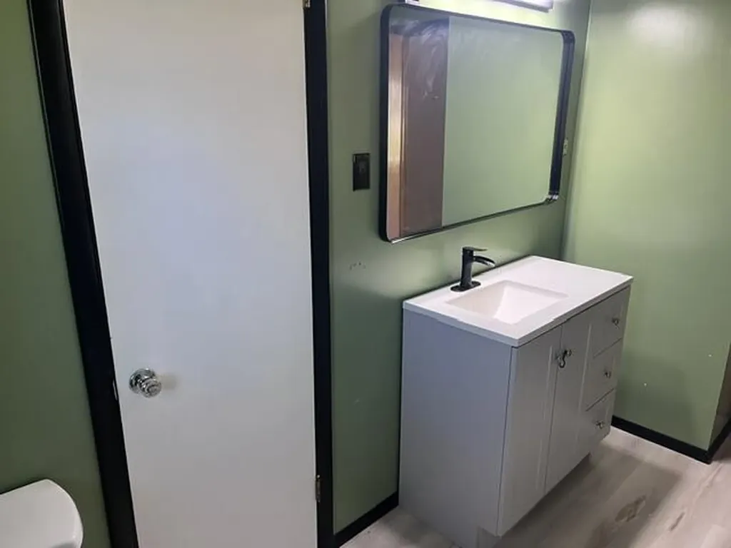 1056 E Parkdale Avenue Manistee Township MI 49660