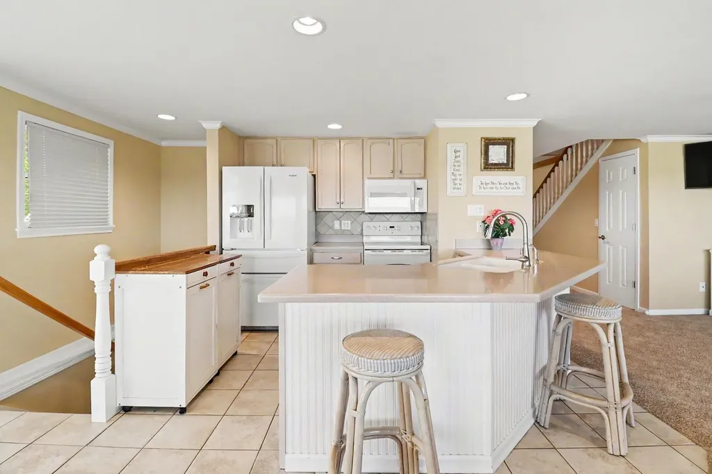 3389 N Lakeshore Drive Golden Township MI 49436