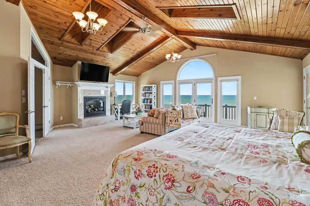 3389 N Lakeshore Drive Golden Township MI 49436