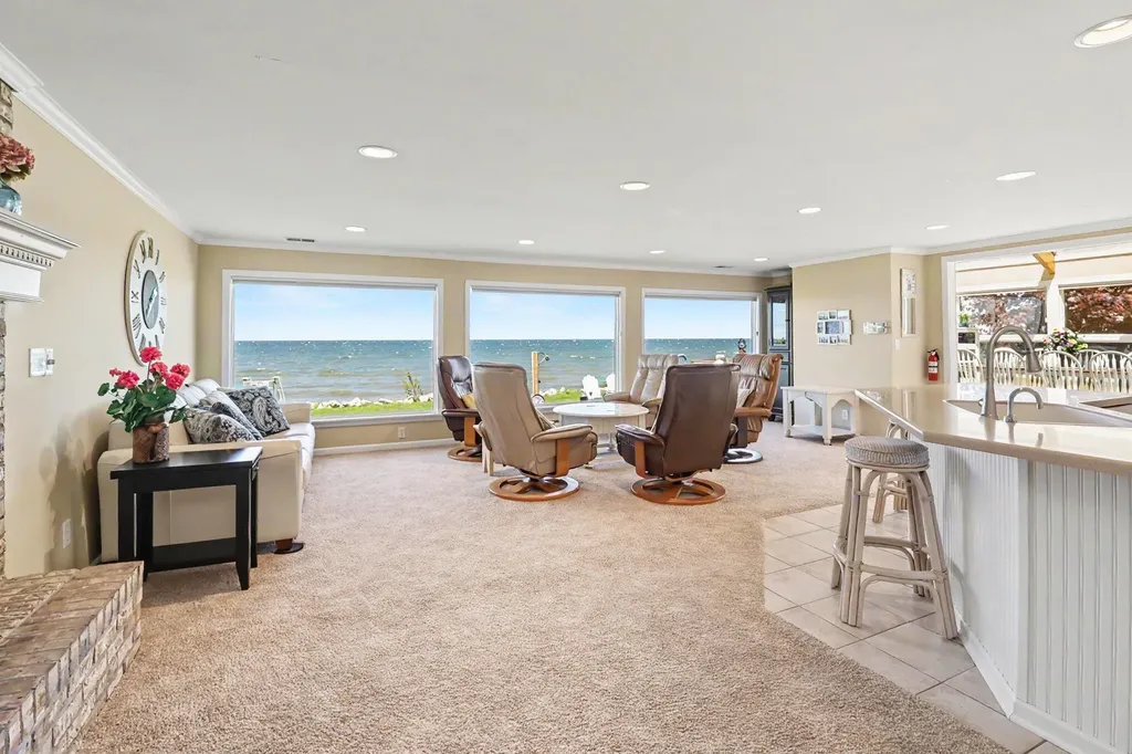 3389 N Lakeshore Drive Golden Township MI 49436