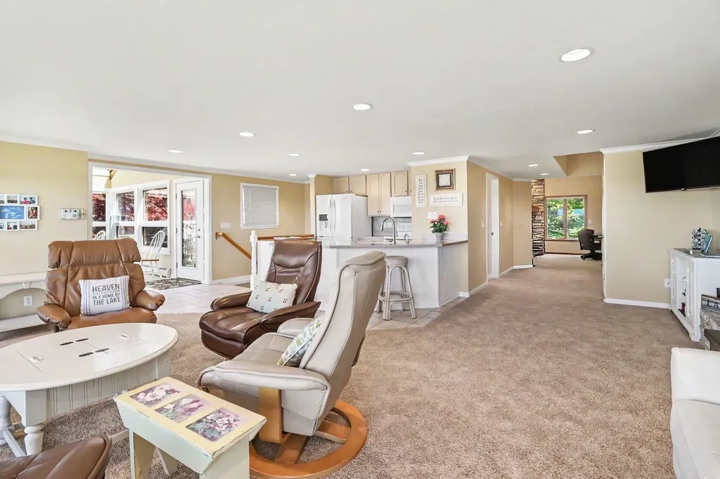 3389 N Lakeshore Drive Golden Township MI 49436