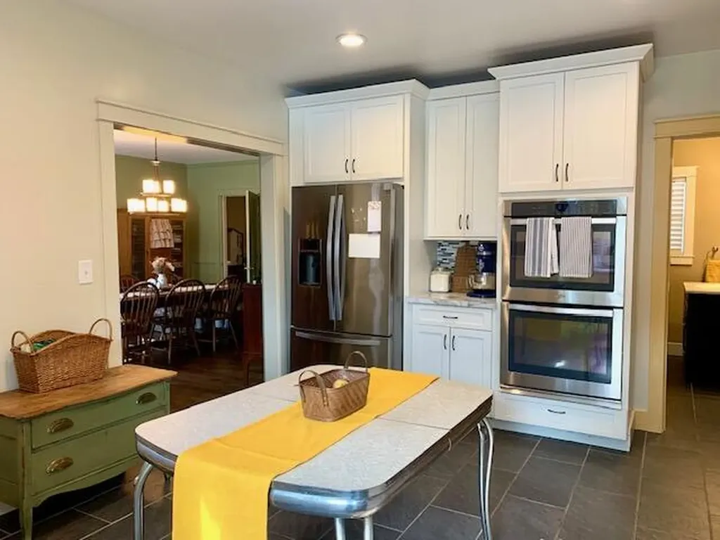 406 N Rowe Street Ludington City MI 49431