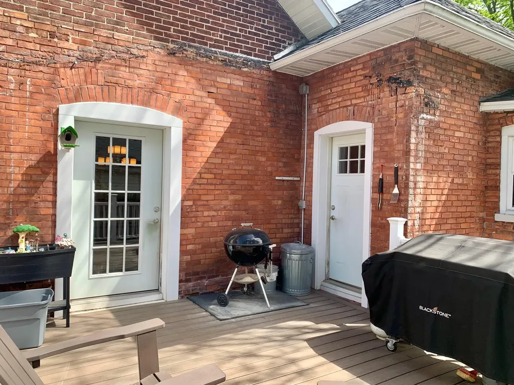 406 N Rowe Street Ludington City MI 49431