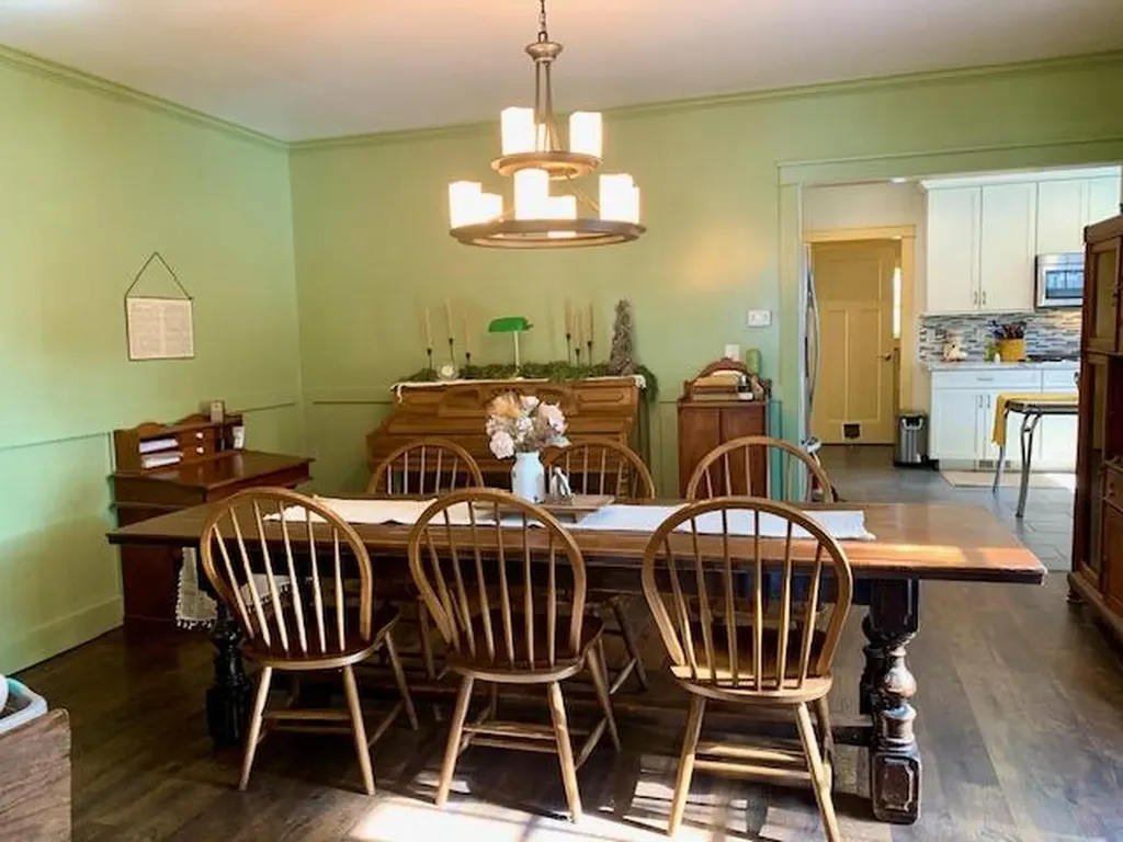 406 N Rowe Street Ludington City MI 49431