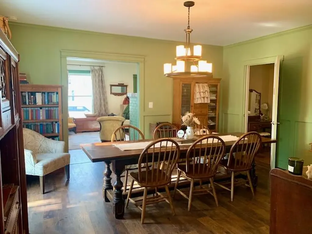 406 N Rowe Street Ludington City MI 49431
