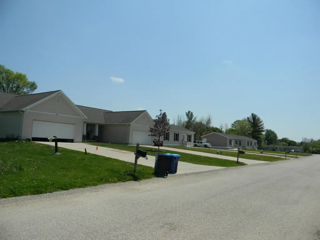 Multiple Taylors Court & Evans Way Scottville City MI 49454