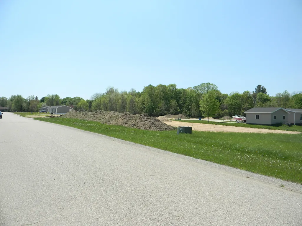Multiple Taylors Court & Evans Way Scottville City MI 49454