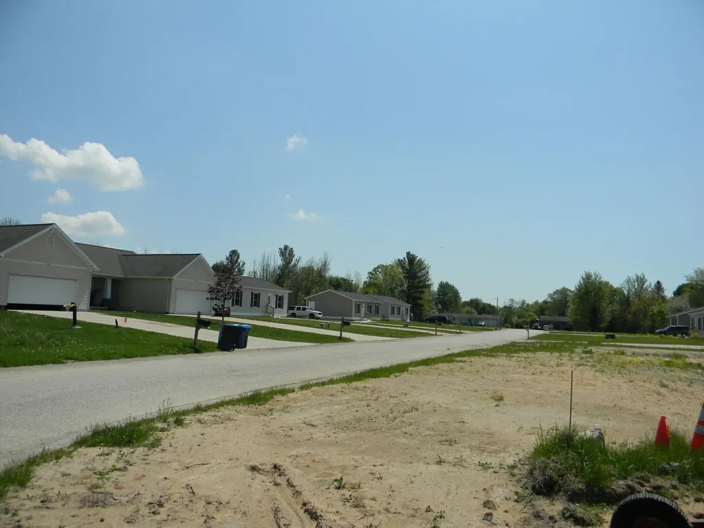 Multiple Taylors Court & Evans Way Scottville City MI 49454