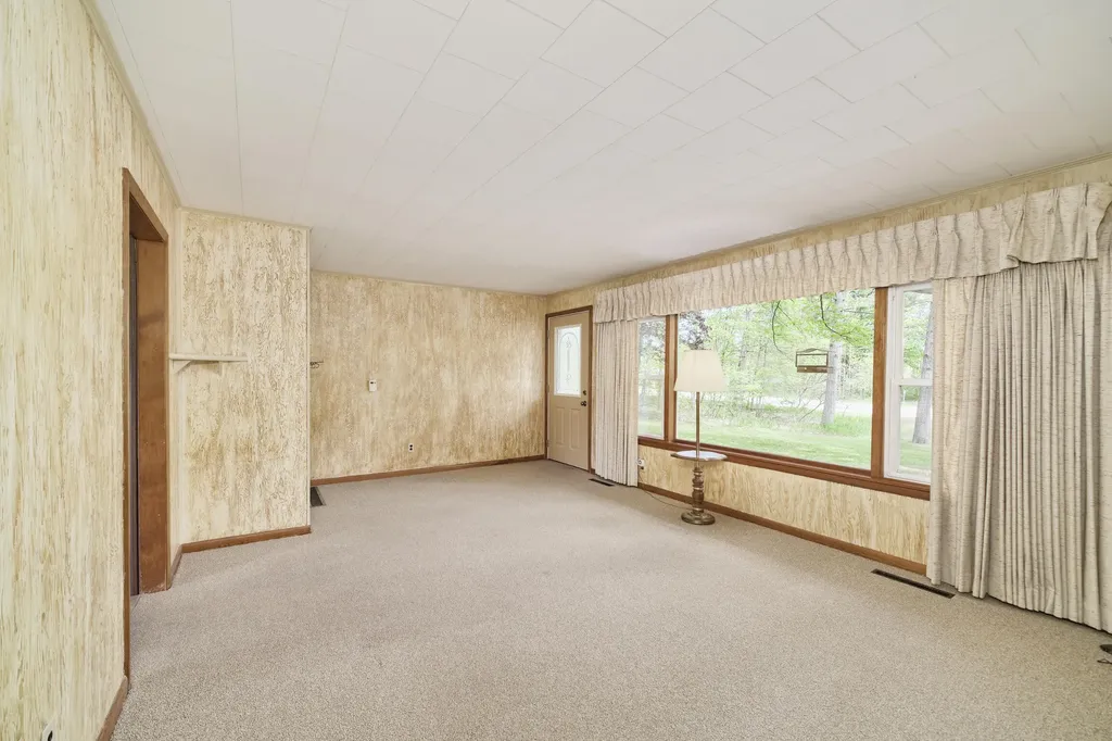 16263 Cadillac Highway Springdale Township MI 49683