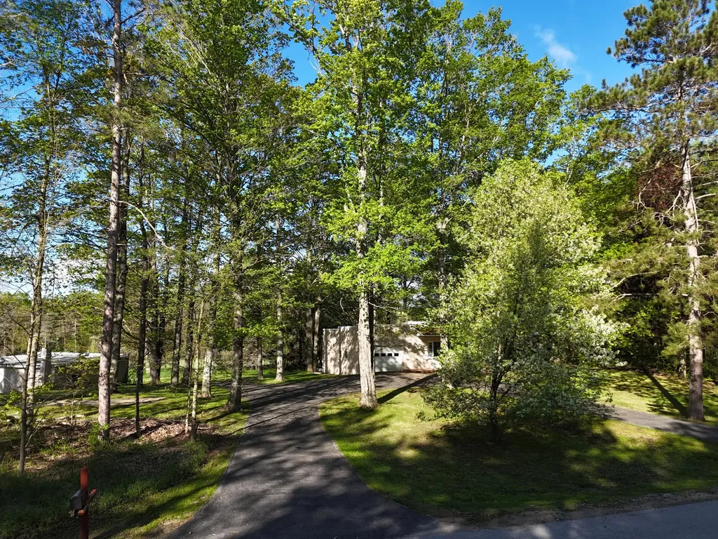 16263 Cadillac Highway Springdale Township MI 49683