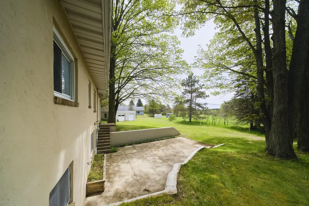 16263 Cadillac Highway Springdale Township MI 49683