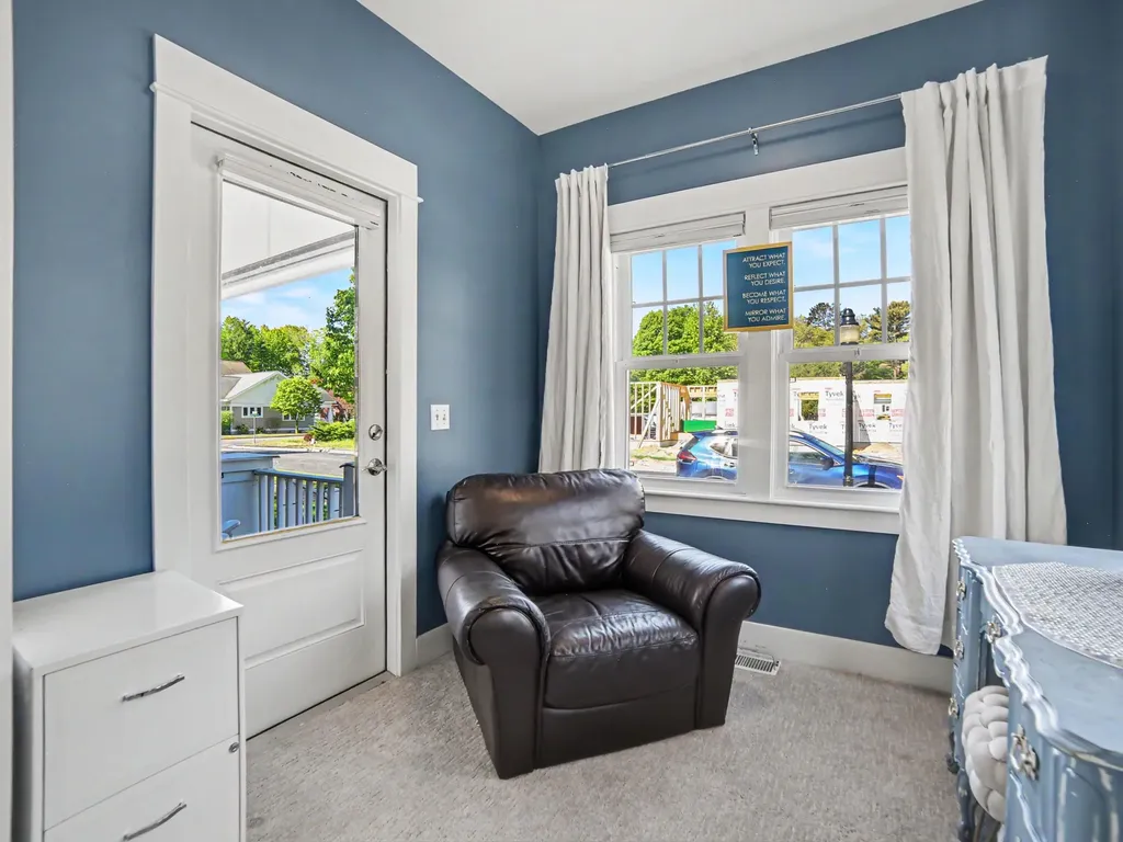 24 Kenneth Street Pentwater Village MI 49449