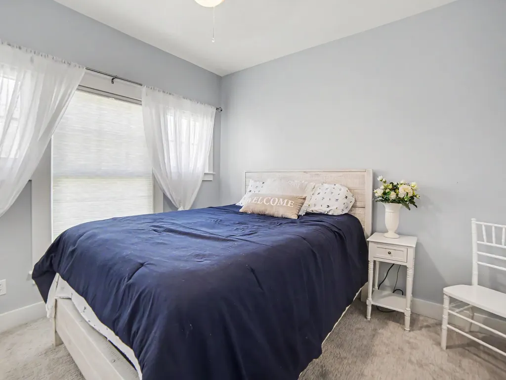 24 Kenneth Street Pentwater Village MI 49449