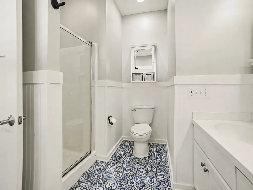 24 Kenneth Street Pentwater Village MI 49449