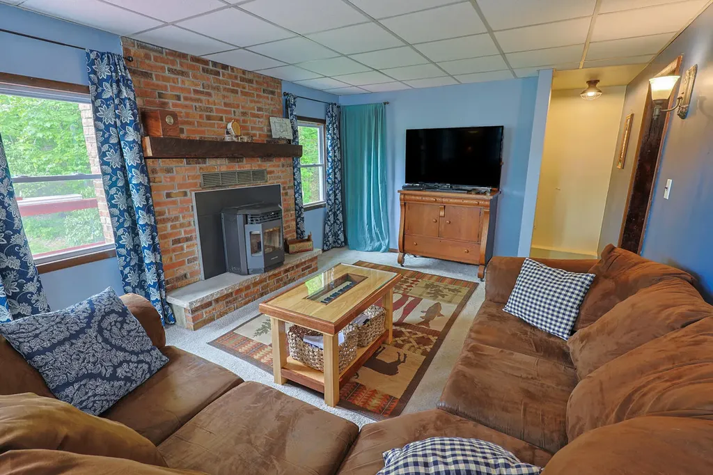 1504 N Oceana Drive Hart Township MI 49420
