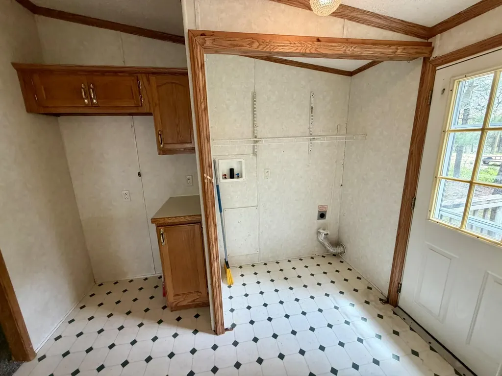 8239 W Hemlock Avenue Lake Township MI 49304