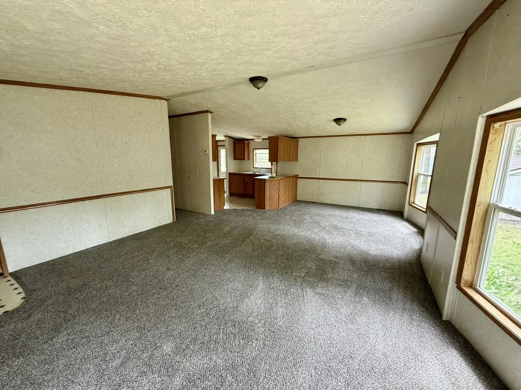 8239 W Hemlock Avenue Lake Township MI 49304