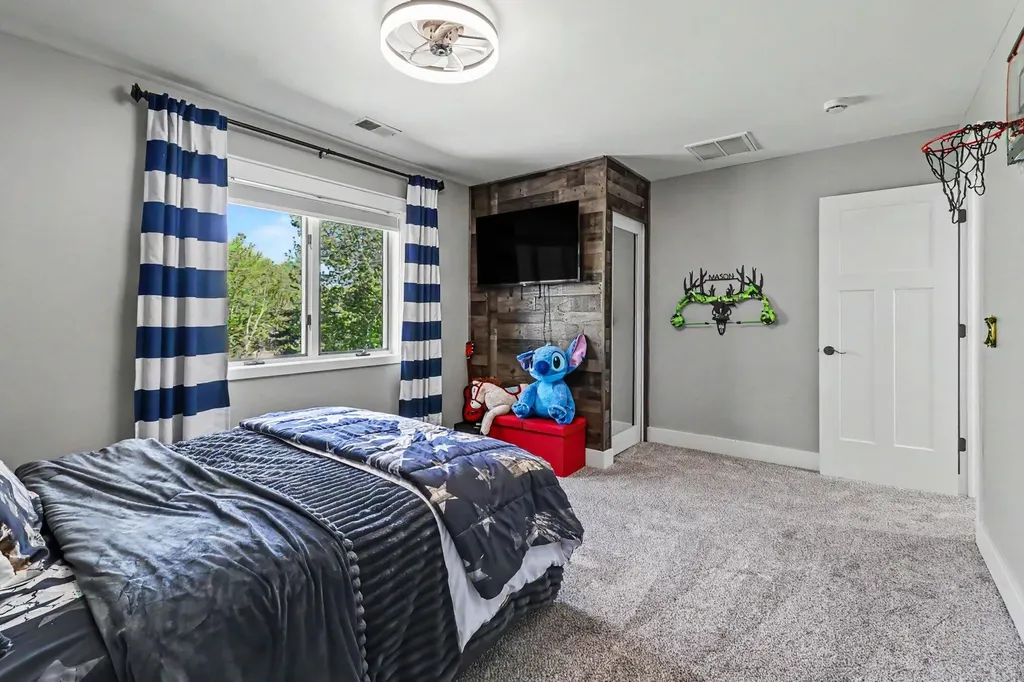 2611 S Scottville Road Riverton Township MI 49454