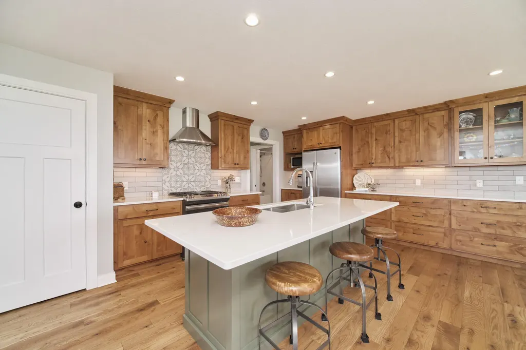 3605 Pinot Point Manistee Township MI 49660