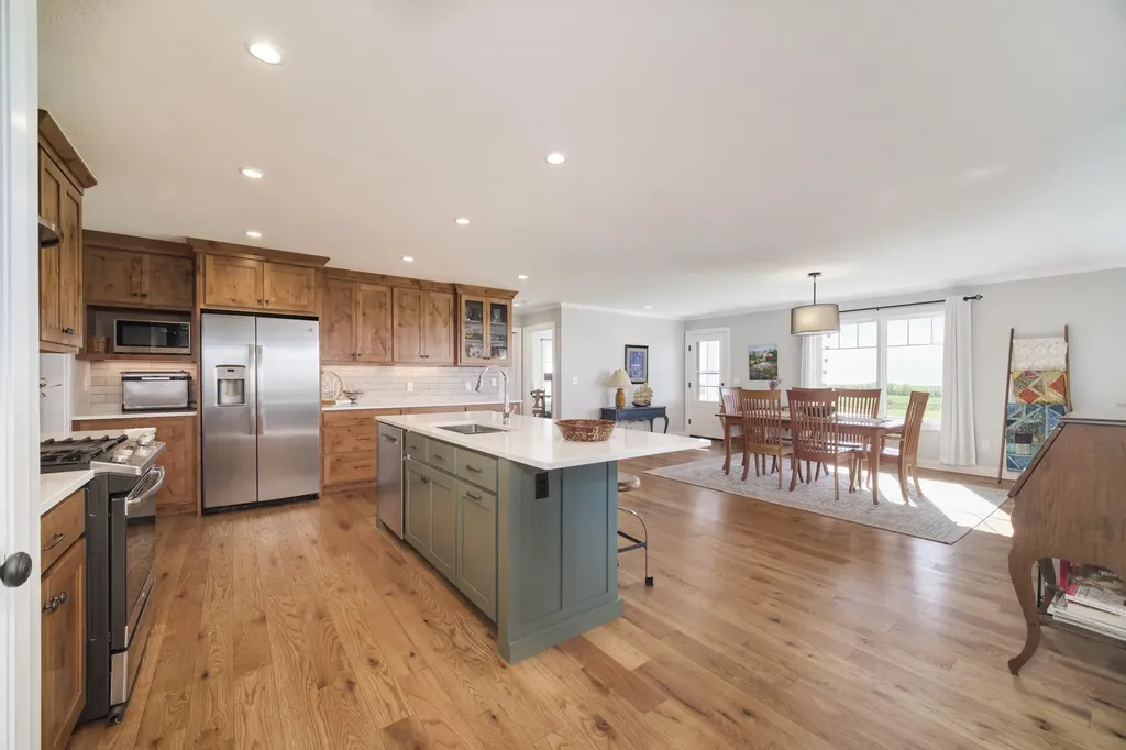 3605 Pinot Point Manistee Township MI 49660