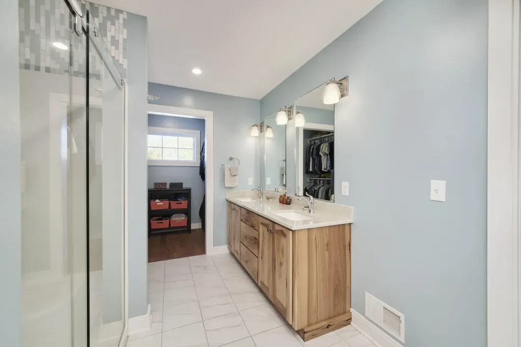 3605 Pinot Point Manistee Township MI 49660