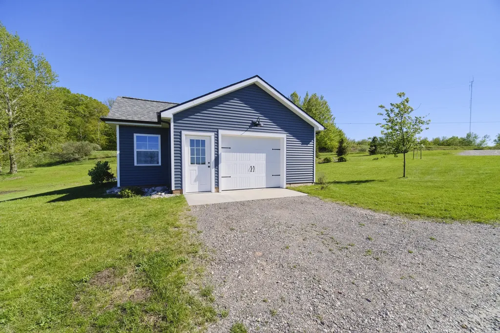 3605 Pinot Point Manistee Township MI 49660