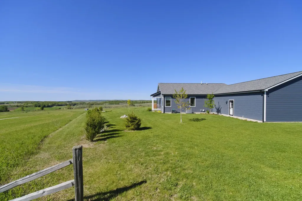 3605 Pinot Point Manistee Township MI 49660