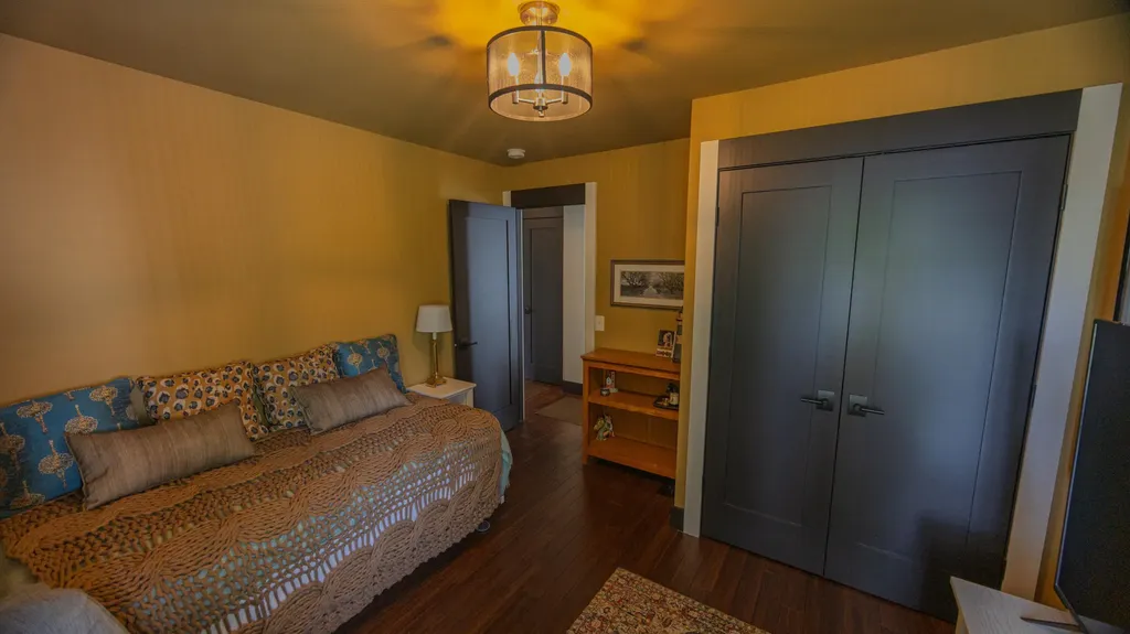 802 W Lowell Street Ludington City MI 49431