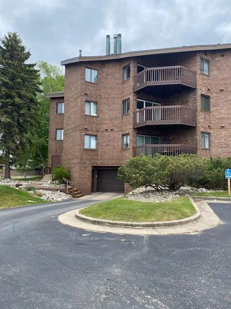 368 Harbor Drive Ludington City MI 49431