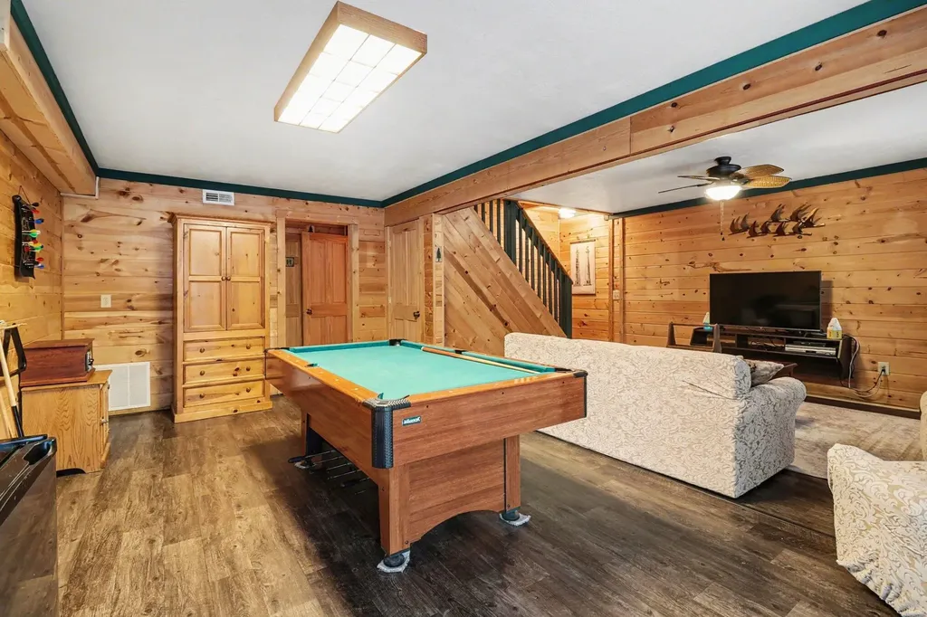 5526 W Longbridge Road Pentwater Township MI 49449