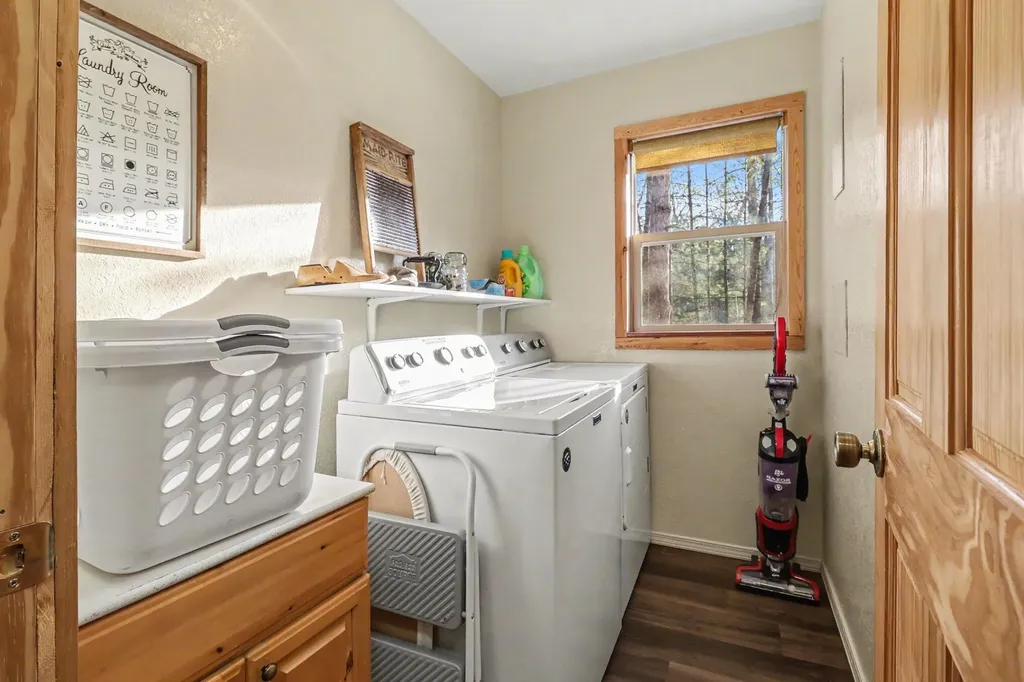 5526 W Longbridge Road Pentwater Township MI 49449