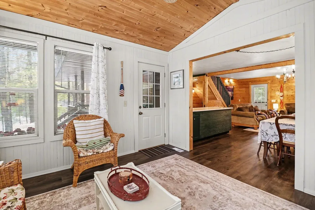 5526 W Longbridge Road Pentwater Township MI 49449