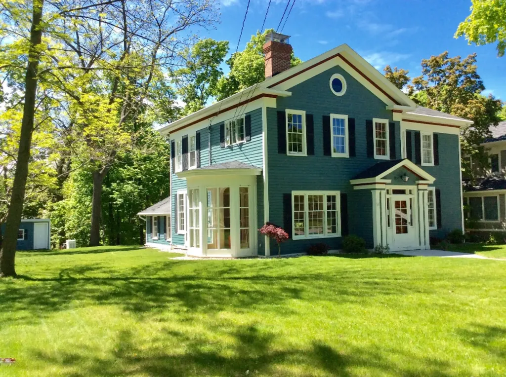 414 Cedar Street Manistee City MI 49660