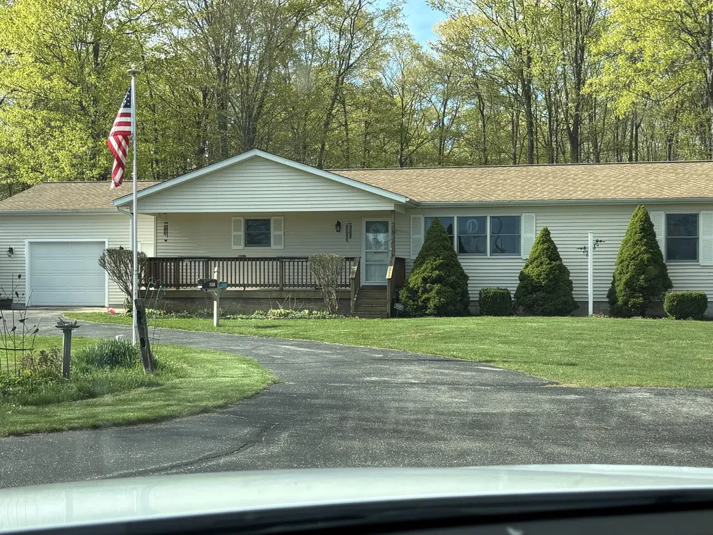 4931 W Lattin Road Summit Township MI 49449