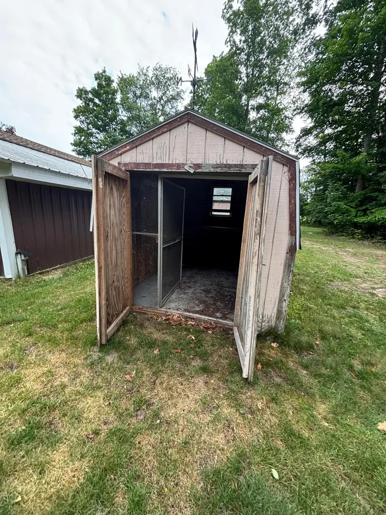 4931 W Lattin Road Summit Township MI 49449