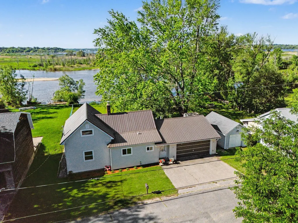 409 Jerumbo Street Manistee Township MI 49660