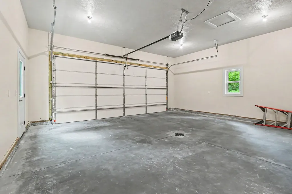 4410 N Pine Avenue Golden Township MI 49436