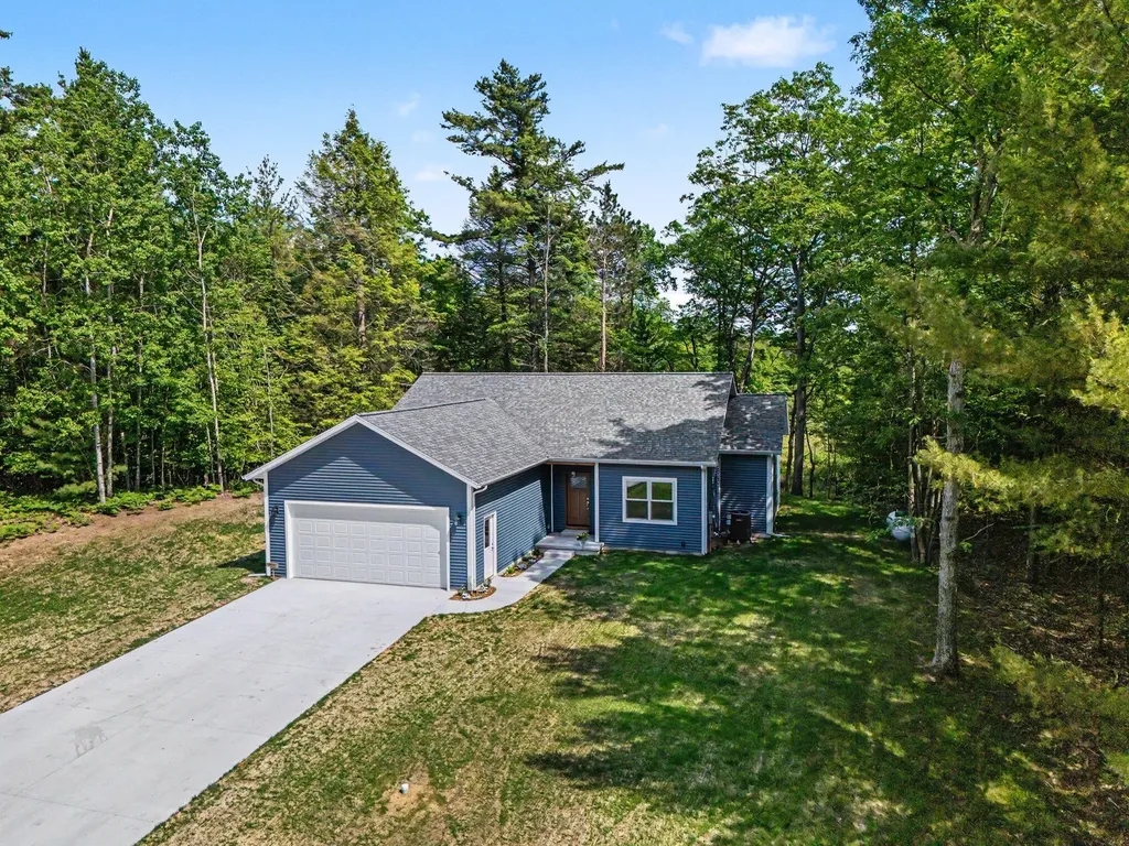4410 N Pine Avenue Golden Township MI 49436