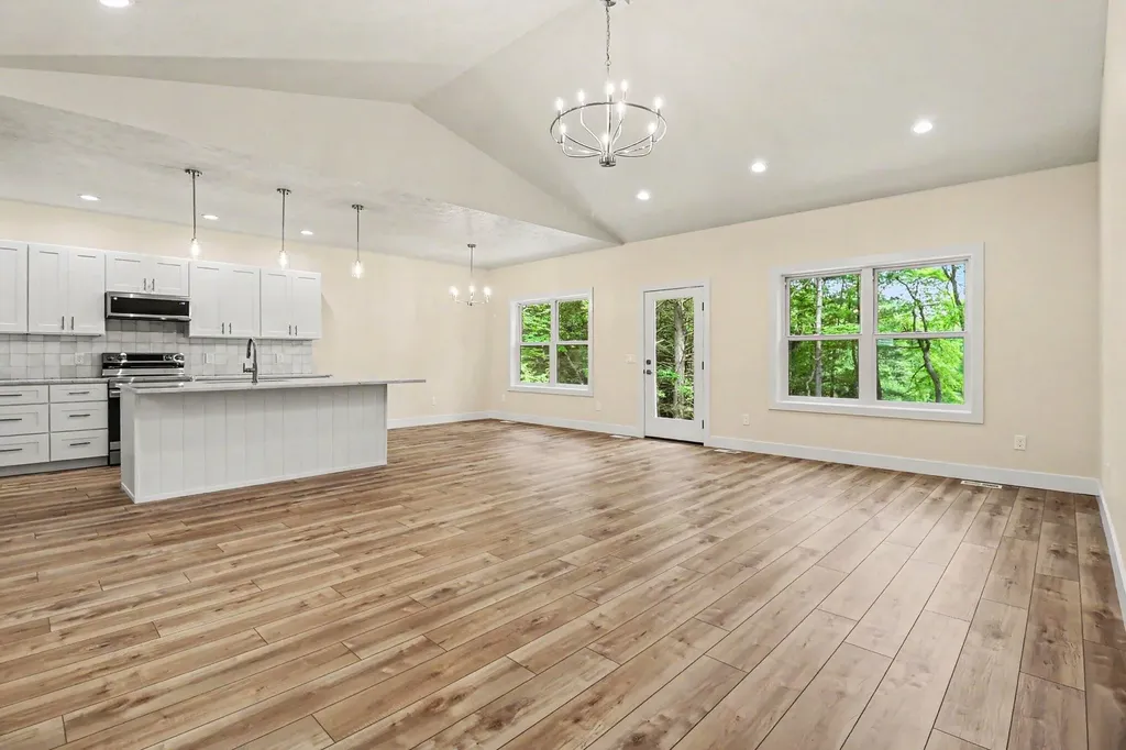 4410 N Pine Avenue Golden Township MI 49436
