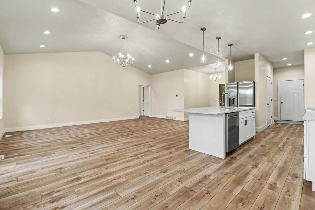 4410 N Pine Avenue Golden Township MI 49436